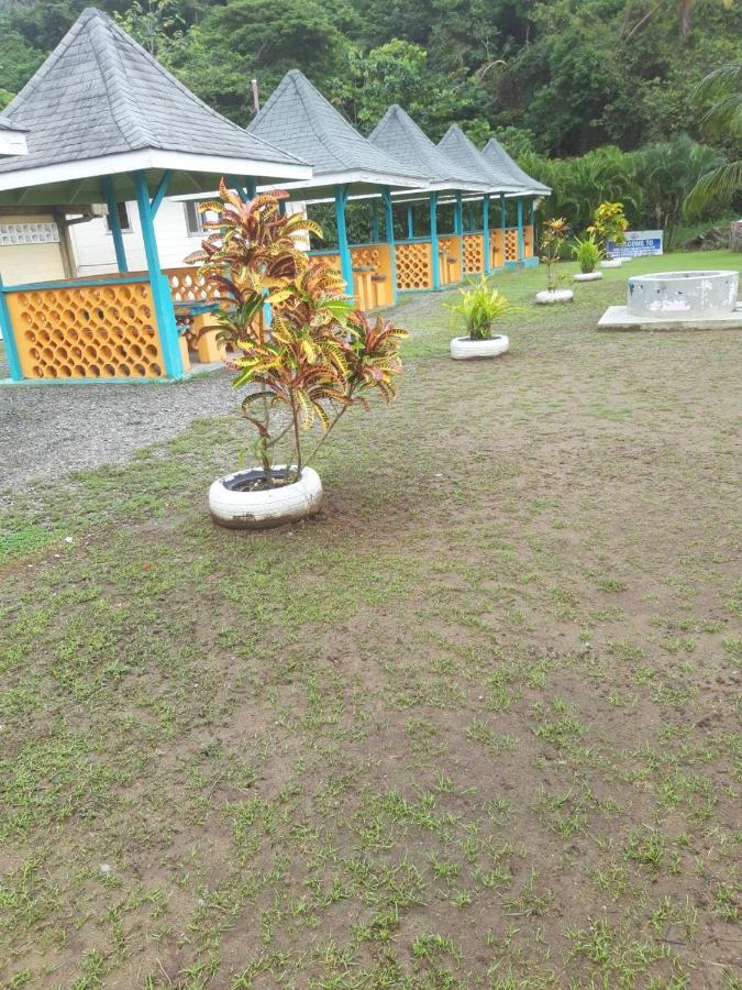 Tranquil Guest House Buccoo Buitenkant foto