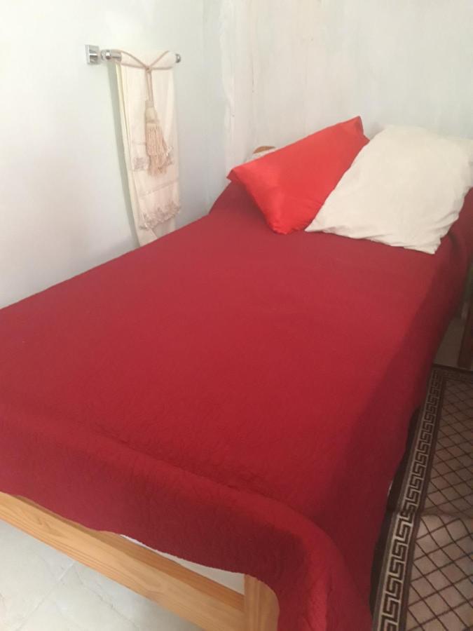 Tranquil Guest House Buccoo Buitenkant foto